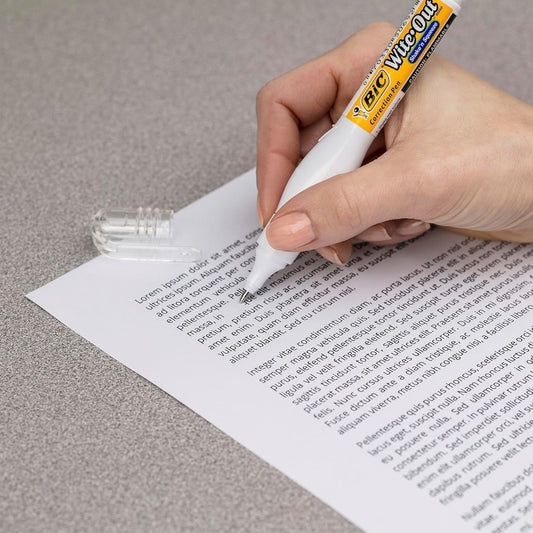 Wite-Out Brand Shake 'N Squeeze Correction Pen, 8 ML Correction Fluid, 4-Count Pack of White Correction Pens, Fast, Clean and Easy to Use Pen Office or School Supplies