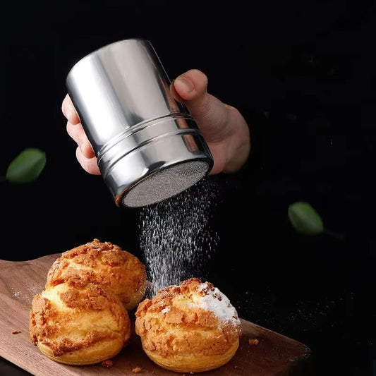 A Stainless Steel Powder Icing Sugar Can，Fine Mesh，with Cover，For Soda、Cocoa powder、Corn starch、Coffee、Flour